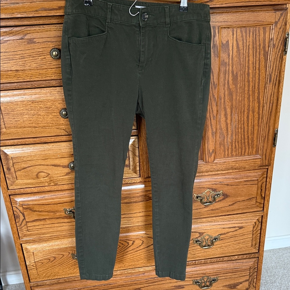 Loft Women's Olive Jeans